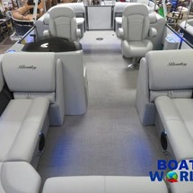 Premier Pontoons Navigator 220