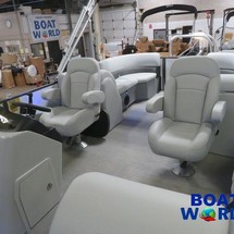 Premier Pontoons Navigator 220