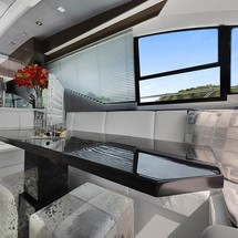 Cruisers Yachts 60 Cantius