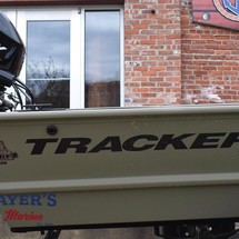 Tracker Grizzly 1648 SC