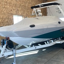 Malibu Wakesetter 22 MXZ