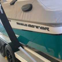 Malibu Wakesetter 22 MXZ