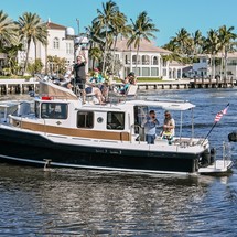 Ranger Tugs R-31 CB