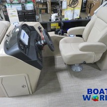 Premier Pontoons Navigator 220