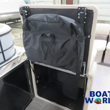 Premier Pontoons Navigator 220