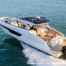 Cruisers Yachts 50 Cantius