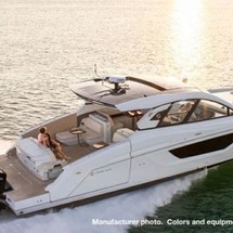 Cruisers Yachts 50 Cantius