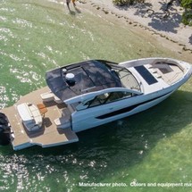 Cruisers Yachts 50 Cantius