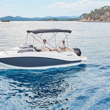 Quicksilver Activ 555 Cabin