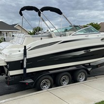 Sea Ray 260 Sundeck