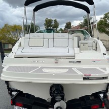 Sea Ray 260 Sundeck