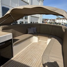 Hatteras 80 Motor Yacht