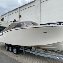 Hatteras 80 Motor Yacht