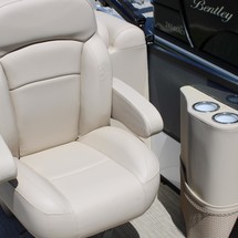 Premier Pontoons Navigator 220