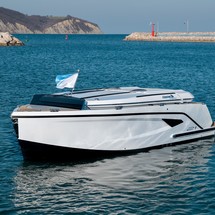 Beluga 21 Open