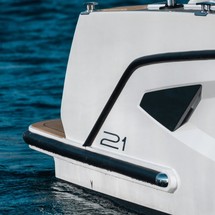 Beluga 21 Open