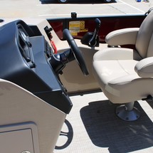 Premier Pontoons Navigator 220