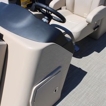 Premier Pontoons Navigator 220