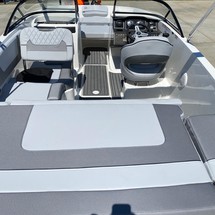 Bayliner VR5 BOWRIDER