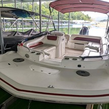 Hurricane 201 sundeck sport