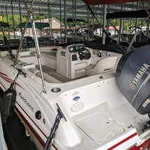 Hurricane 201 sundeck sport